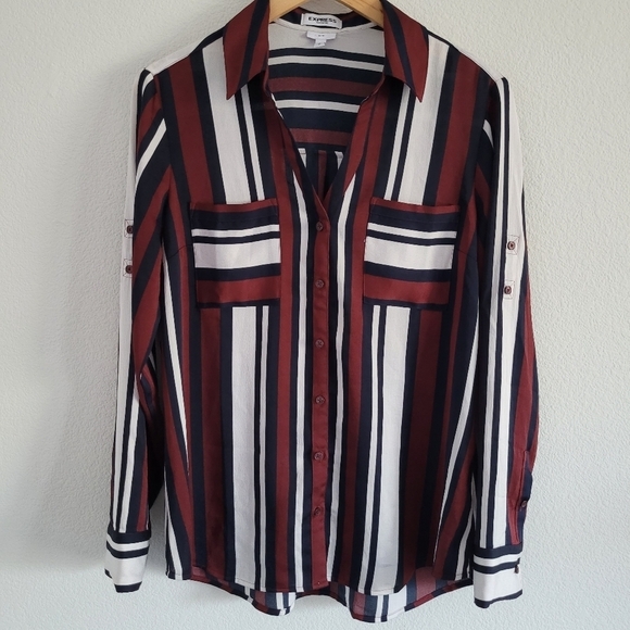 Express Slim fit portfolio stripped button down top - Picture 4 of 11